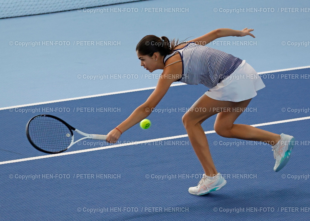 20231203-7071-tennis-bezm-HEN-FOTO | 03.12.2023 Darmstädter HallenTennis Bezirksmeisterschaften Aktive 2023 in Weiterstadt Halbfinale Damen Jana Angelovska TC Seeheim (Foto: Peter Henrich) - Realizzato con Pictrs.com