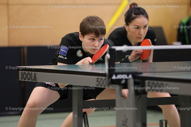 FINALE_0136 | Langstadt 24.04.2022  Tischtennis Damen Bundesliga Finale Saison 2022  TSV Langstadt - ttc Eastside Berlin e.V. emspor, emonline, oespor,  v.l., Nina Mittelham (ttc eastside berlin e.V.) und Xiaona Shan (ttc eastside berlin e.V.)
 - Realizzato con Pictrs.com