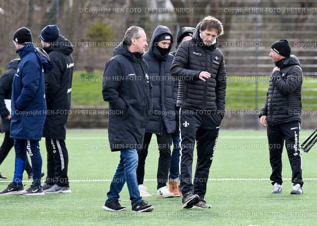 Fußball A-Junioren Bundesliga SV Darmstadt 98 - FC Heidenheim (0:0) 19.02.2022 copyright by Peter Henrich HEN-FOTO | Fußball A-Junioren Bundesliga SV Darmstadt 98 - FC Heidenheim (0:0) 19.02.2022 Nachwuchsleistungszentrum Mi Trainer Georg-Martin Leopold (DA) copyright by Peter Henrich HEN-FOTO - Realized with Pictrs.com