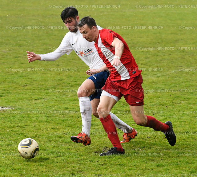 Fussball Kreisliga A Dieburg KLA Dieburg 7.5.2017 | Fussball Kreisliga A Dieburg KLA Dieburg 7.5.2017 FSV Spachbrücken - TSV Langstadt 20170507 (0:4) li 8 w sefa Ustabasi (La) re 15 rot Maximilian Hübner (Sp) - copyright HEN-FOTO - Realized with Pictrs.com