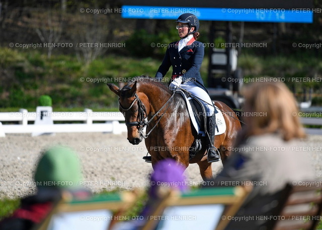 18.04.2022 Kranichstein Spring-Tour III Dressurturnier | 18.04.2022 Reiten Darmstadt-Kranichstein Spring-Tour III Prüfung 01 Dressurprüfung Klasse S*** 1350 Jennifer Buda auf Daily Fun 4 vom RFV Trebur copyright HEN-FOTO Peter Henrich - Realized with Pictrs.com