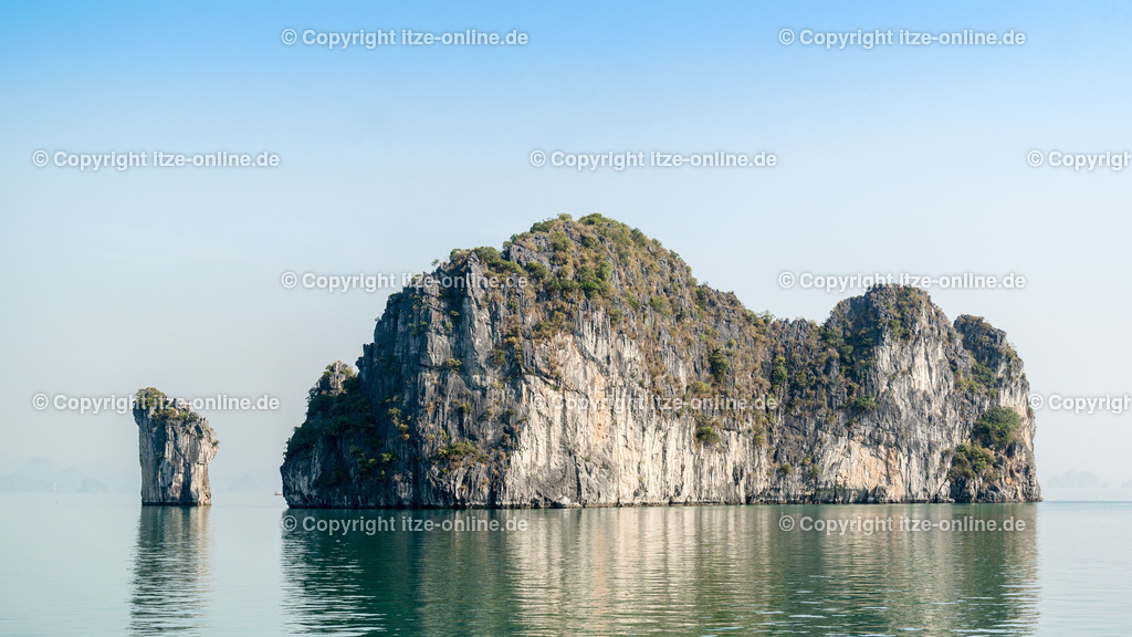 Halong Bay Felsen | itze-online, johannes ibing, itze, itzolino, münsterland, ahaus, alstätte, westmünsterland, alstaette, hochlandrind, westmünsterland fotografie - Realisiert mit Pictrs.com