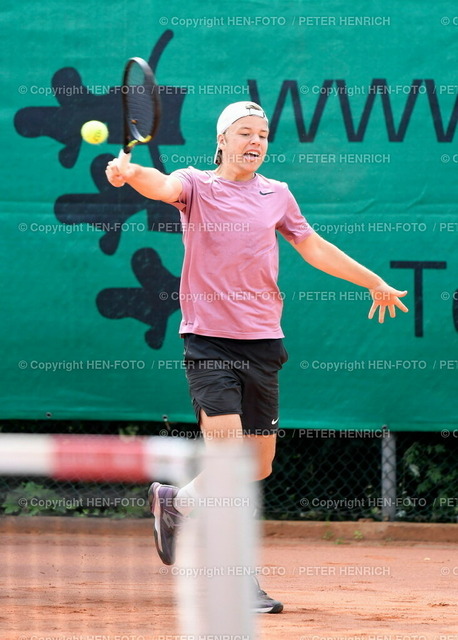 20220709-1416-tennis-u18-tecda-ftc-HEN-FOTO | 09.07.2022 - Tennis Junioren U18 6er Hessenliga TEC Darmstadt - FTC Palmengarten Frankfurt (9:0) Jonah Schmidt (TEC DA) (Foto Peter Henrich) - Realizzato con Pictrs.com