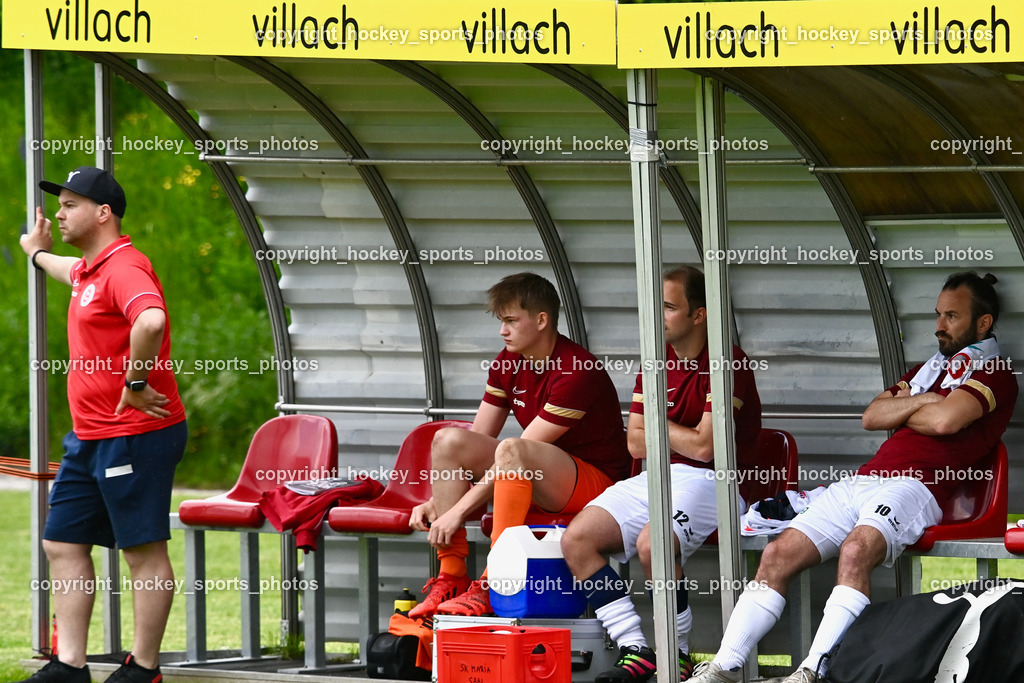 ESV Admira Villach vs. SK Maria Saal 14.5.2022 | Spielerbank Maria Saal, Headcoach Maria Saal Hannes Lassnig, Roland Krenn, 